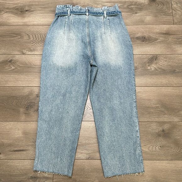 Abercrombie & Fitch‎ High Rise Cropped Mom Jeans Paper Bag Waist Size 31 - Picture 4 of 12